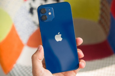 Flashsale 12/12/2021: iPhone 12 giảm đến 2 triệu đồng tại Thế Giới Di Động
