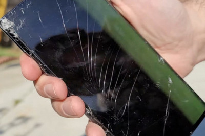 Thử nghiệm khả năng va đập của Galaxy S22 Ultra