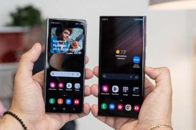 Mua Galaxy Z Fold 4 thiết kế tương lai hay Galaxy Galaxy S22 Ultra cao cấp nhất Android?