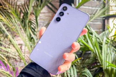 So sánh Galaxy A54 5G và Oppo Reno8T 5G, sản phẩm nào đáng chi tiền?