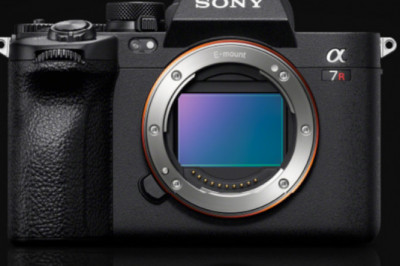 Top 4 máy ảnh DSLR có ống kính xuất sắc nhất thế giới do TIPA bình chọn