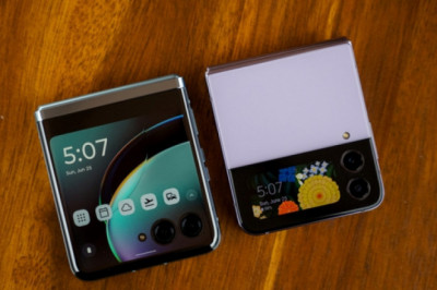 Điện thoại gập Rarz của hãng Motorola ra mắt