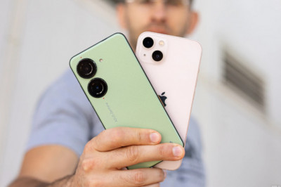 Asus Zenfone 10 và iPhone 14: Đâu là smartphone nhỏ gọn đáng mua hơn?